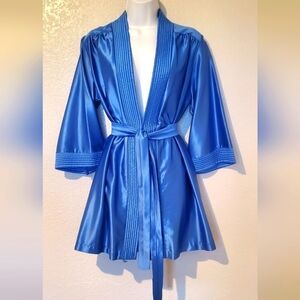 💚5/$25 That Look Blue Satin Nylon Belted Short Robe With Pockets Size Small